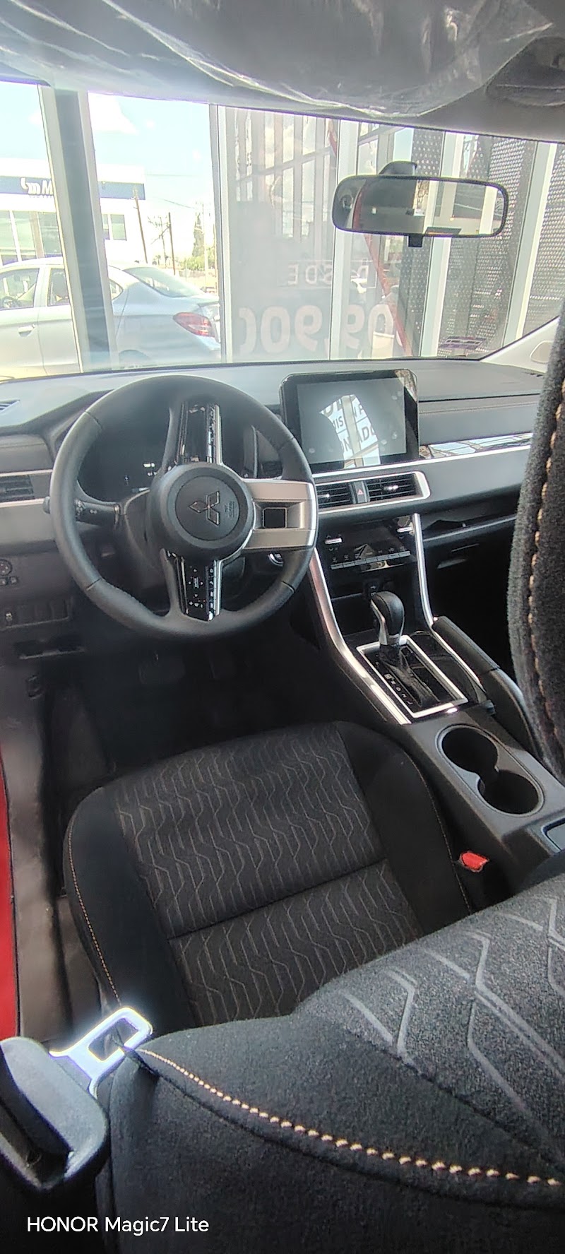 MITSUBISHI CHIHUAHUA