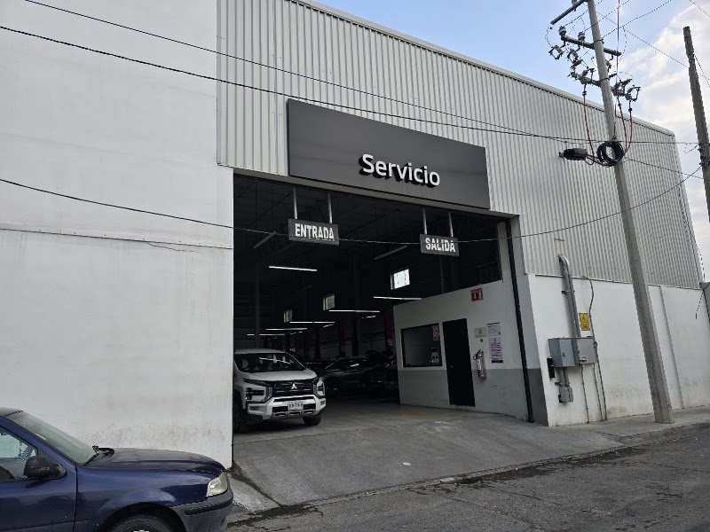 MITSUBISHI SENDERO