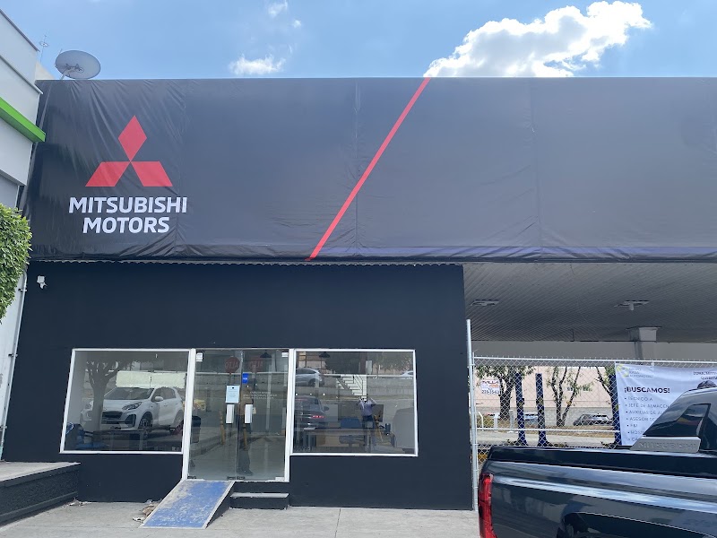 MITSUBISHI BERNARDO QUINTANA